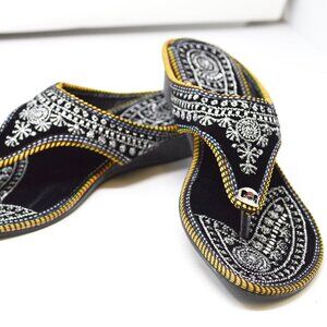 Handmade Embroidery Black and Silver Sandals Size 7